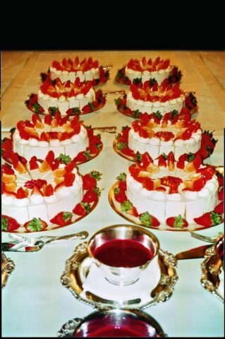 Israel State Dinner Dessert - 1980: Orange Sherbet Cake