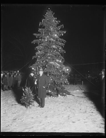 President and Mrs. Hoover Light the National Christmas Tree