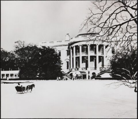 Christmas Themes: Jacqueline Kennedy Refines the Season - Photo 3