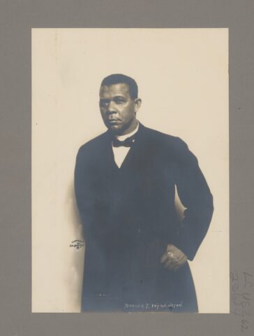 Booker T. Washington c. 1900.